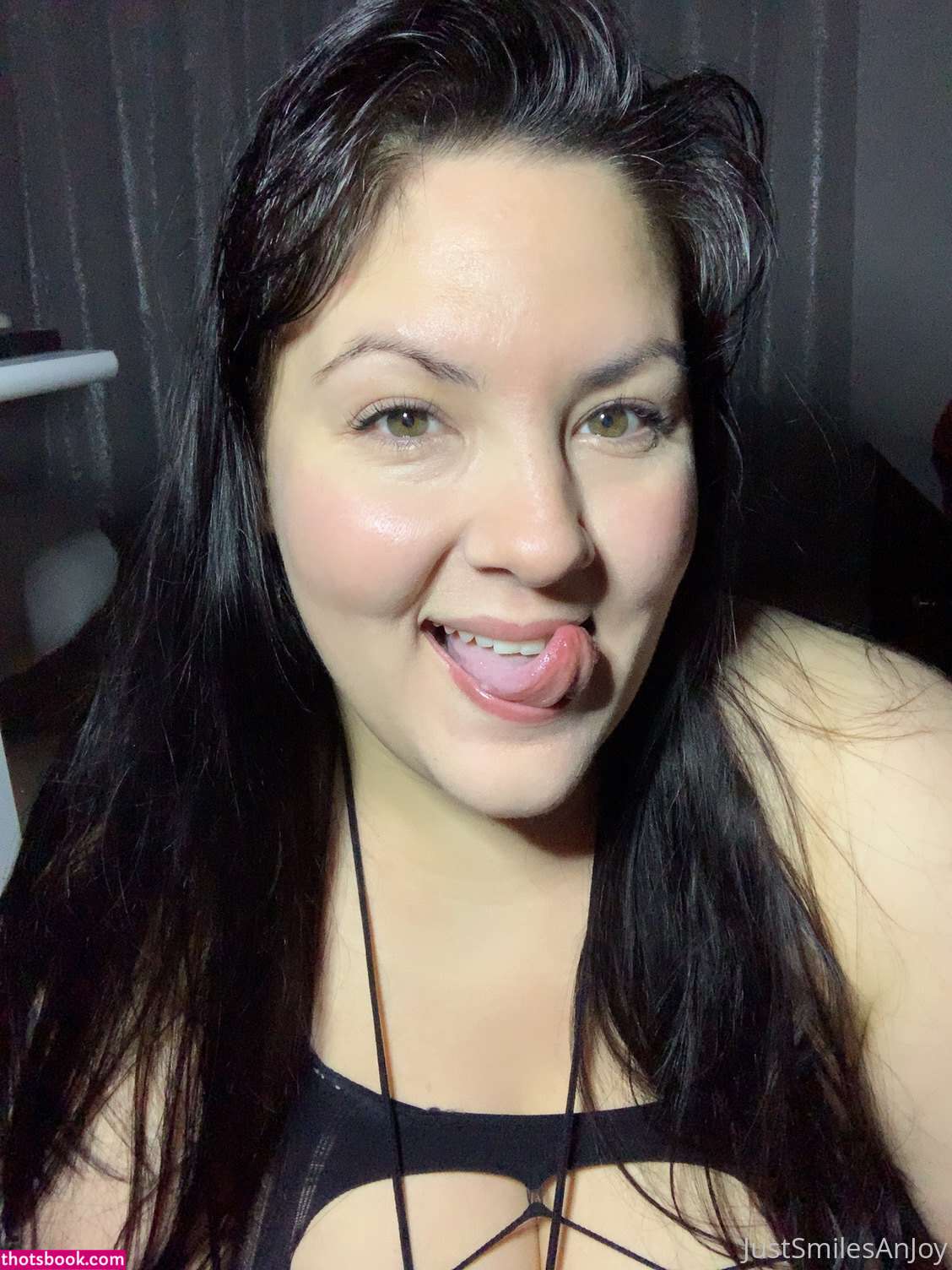 Justhavingfunwithlife happygoluckypyro justsmilesandjoy Nude OnlyFans Photos #6 912161
