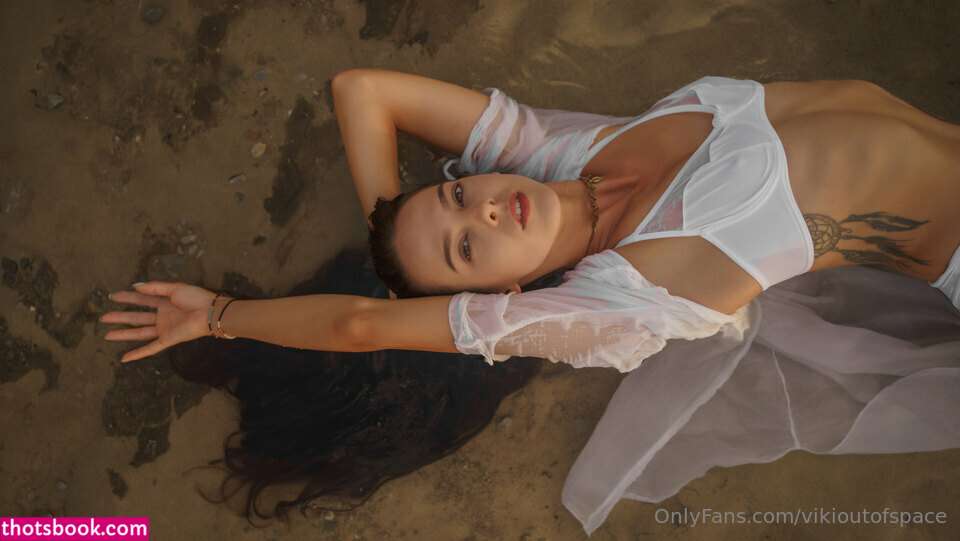 Vikioutofspace Nude OnlyFans Photos #2 928223