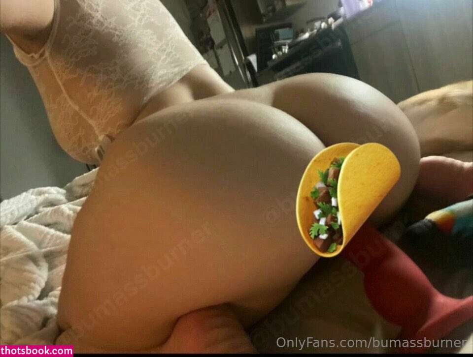 Waifuafterhours yurrrilol azulaasky azulaskyy Nude OnlyFans Photos #6 928391