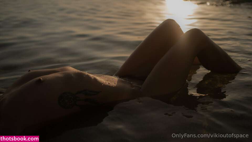 Vikioutofspace Nude OnlyFans Photos #8 929339