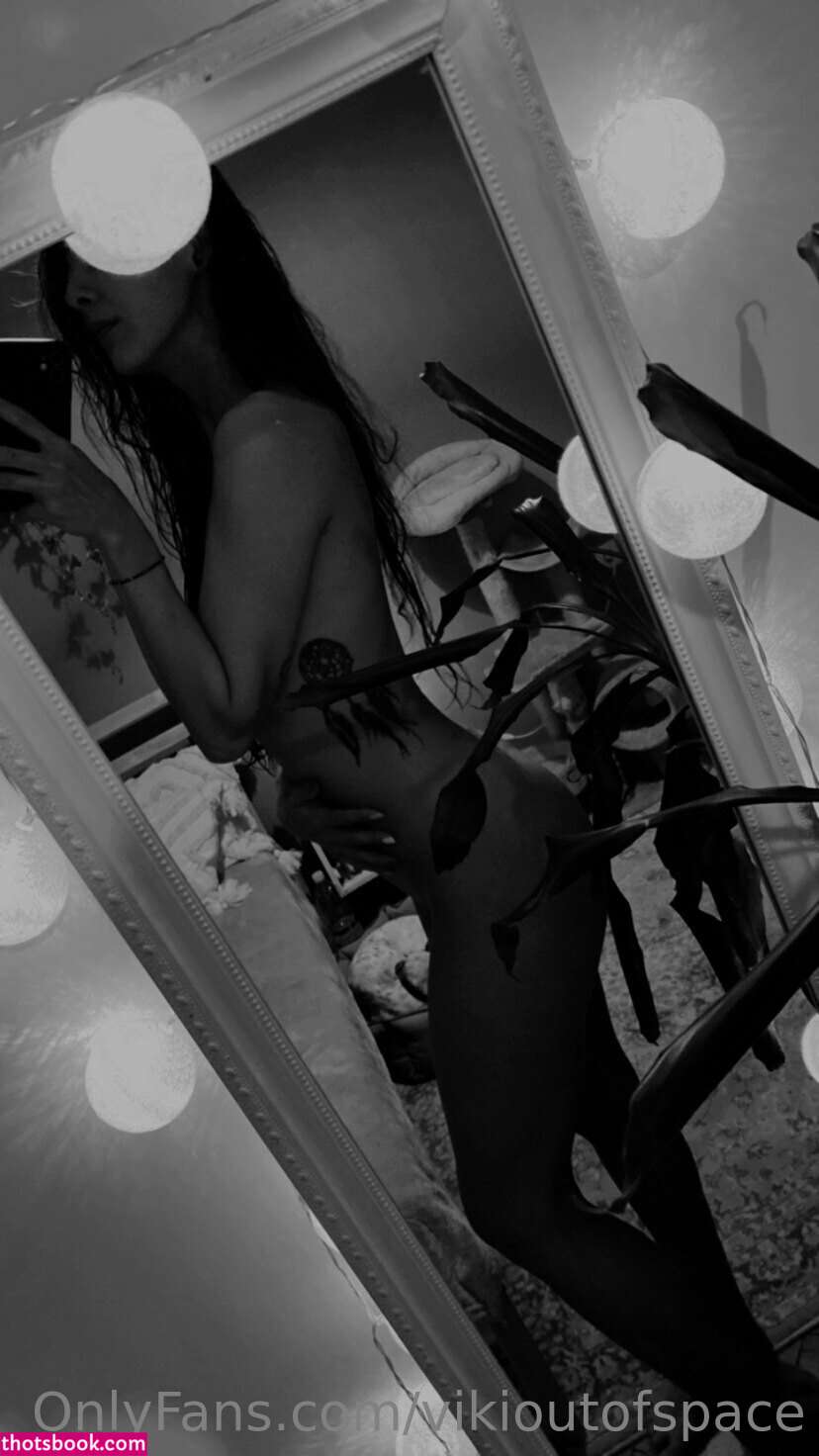 Vikioutofspace Nude OnlyFans Photos #12 929416