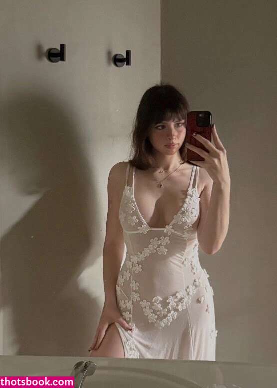 Liv littlelivbug Nude Leaks OnlyFns Photos #3 1701557