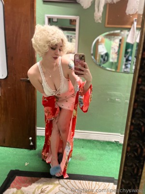 ipeachysweet Nude Leaks OnlyFans Photos #16