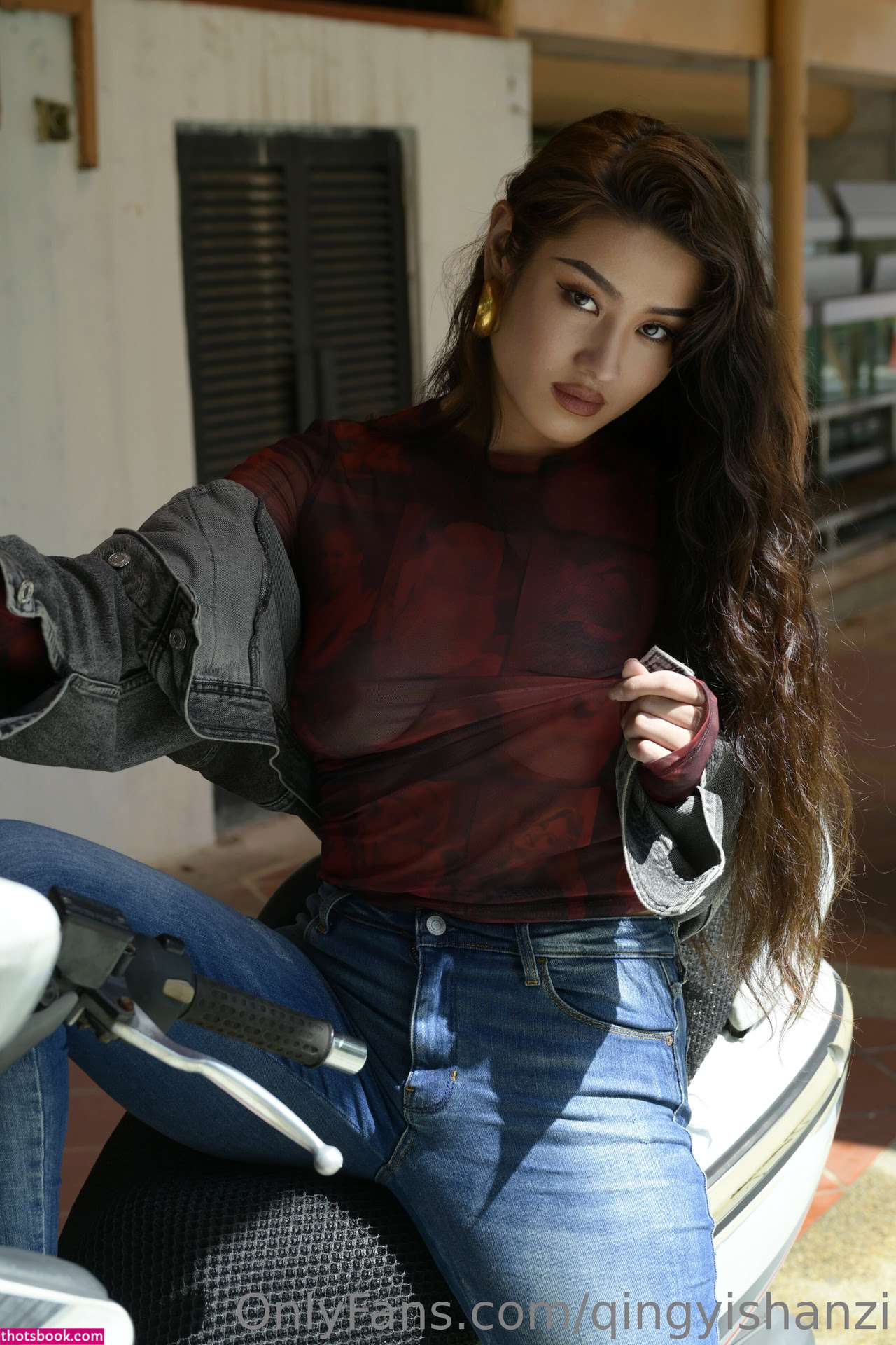 Amelie Qin Nude Leaks OnlyFans Photos #3 1693344