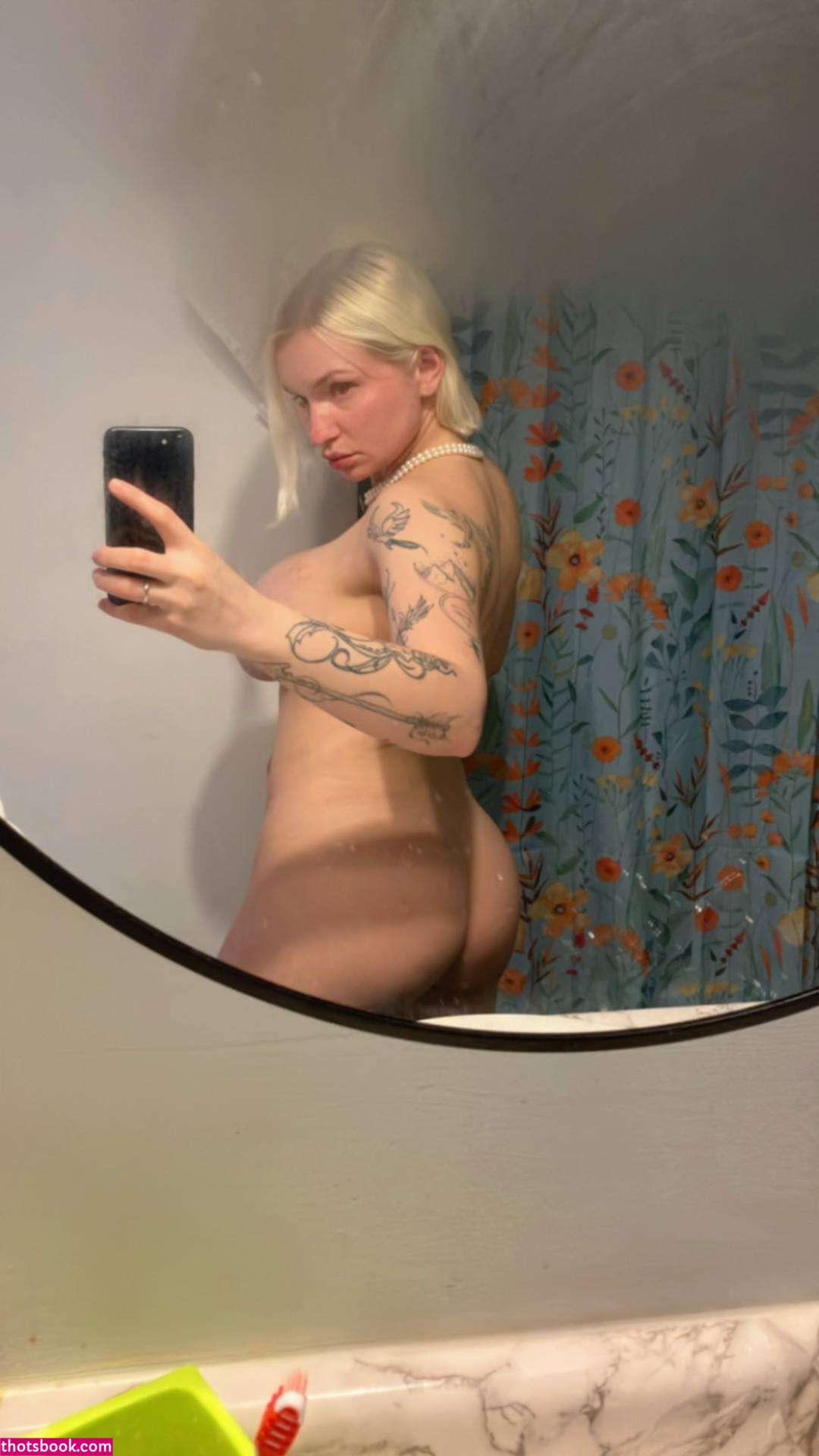 Zoie Burgher Nude Leaks OnlyFans Photos #6 1695414