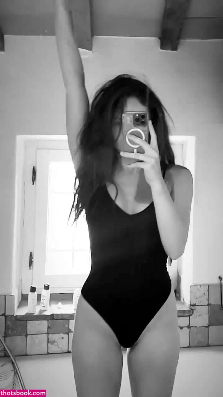 Erin Perise Nude Leaks OnlyFans Photos #4 1679523