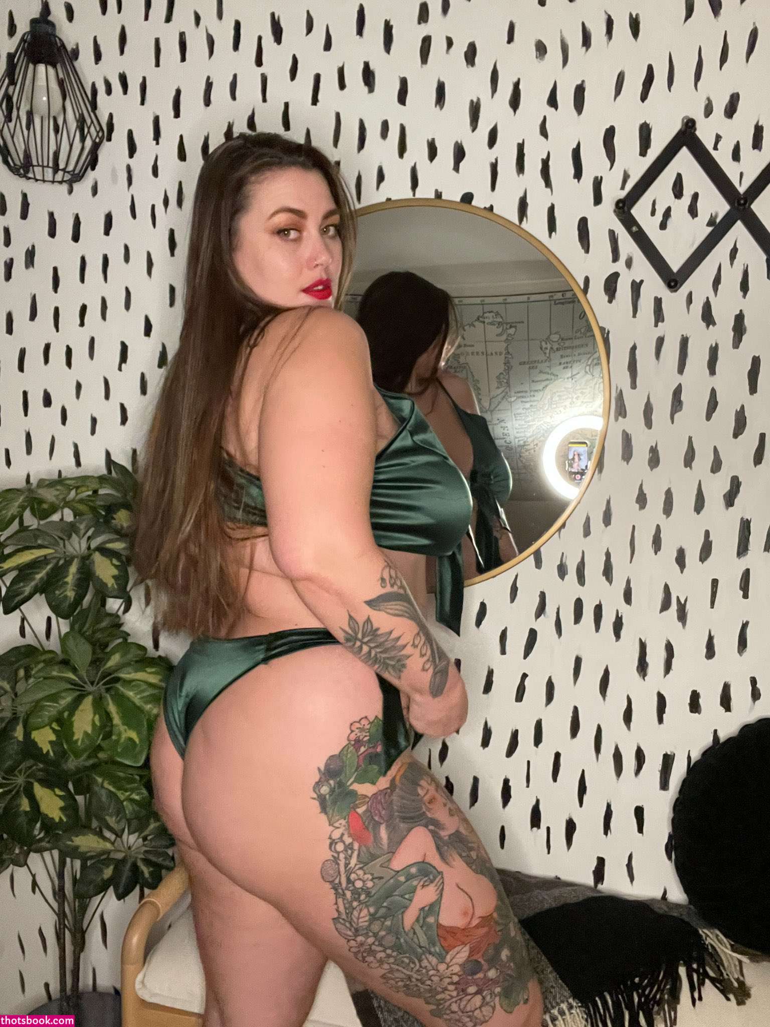 Lillias Right Nude Leaks OnlyFans Photos #11 1690935