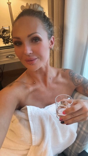 Camilla Jayne Nude Leaks OnlyFans Photos #11