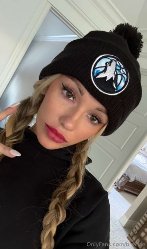 Breckie Hill Nude Leaks OnlyFans Photos #102