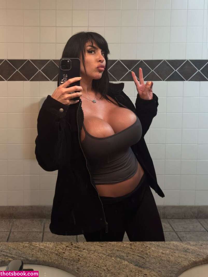 Alondra Roi Nude Leaks OnlyFans Photos #7 1695551