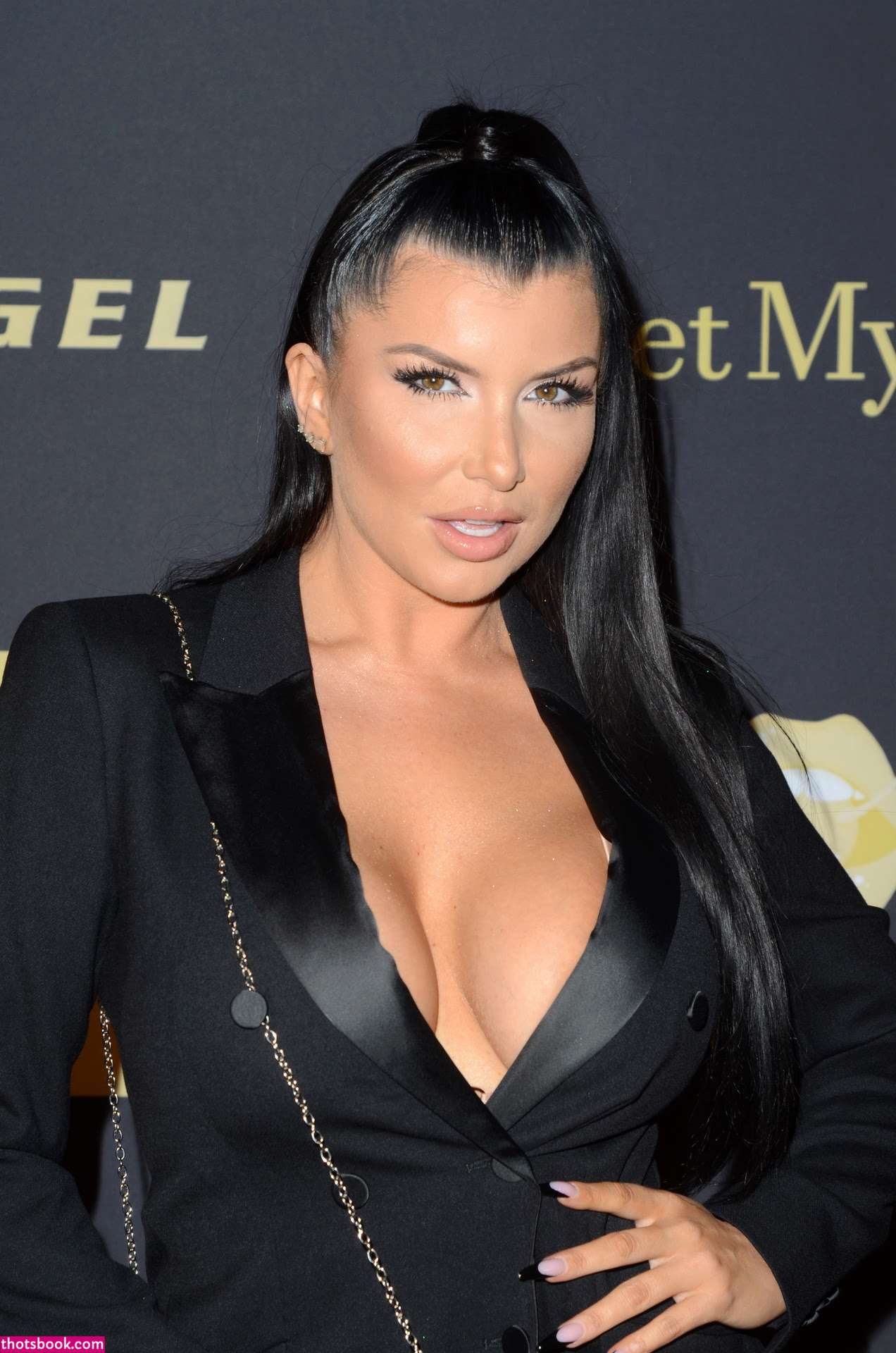 Romi Rain OnlyFans Photos #10 204064
