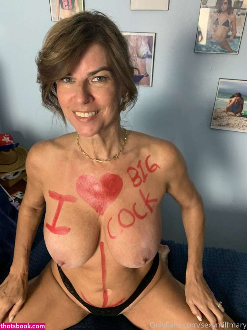 Mary Burke  SexyMilfMary OnlyFans Photos #1 206415