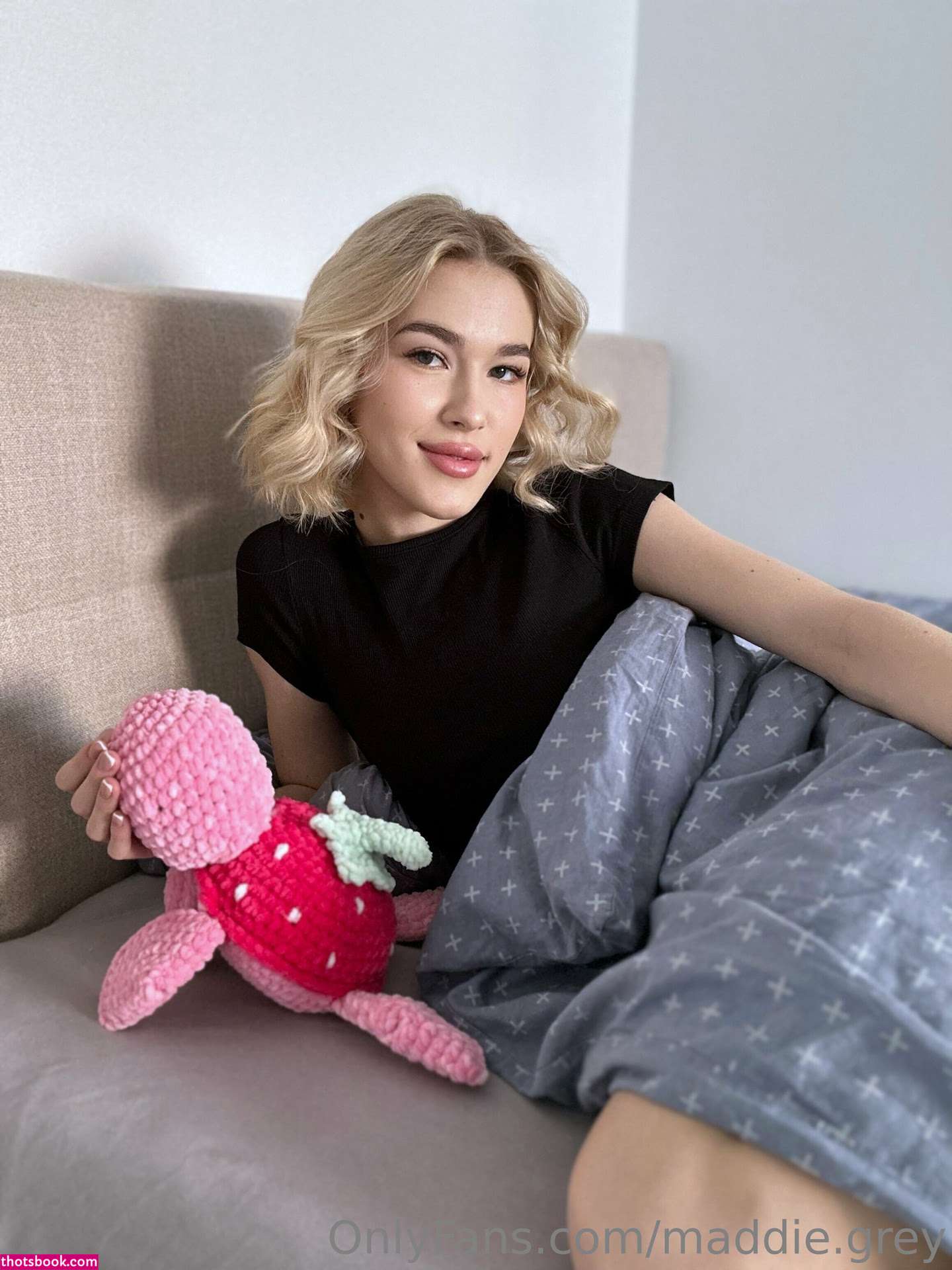 Blonde Belle OnlyFans Photos #10 218999