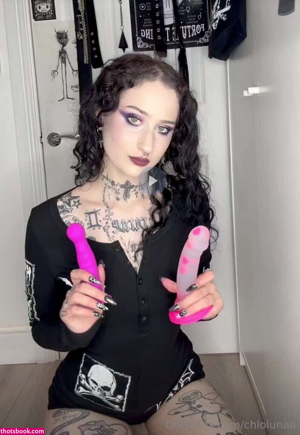 obedientslxt obedientxslut Baby Girl Chlo Nude OnlyFans Photos #2 817005