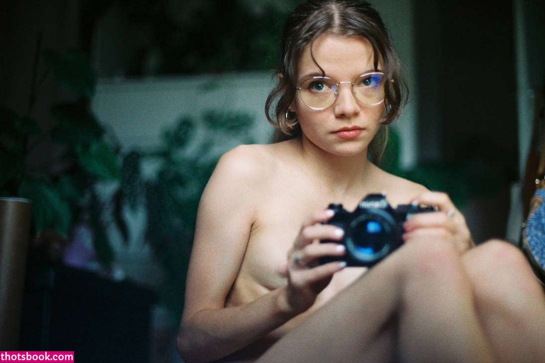 hey boudeuse enfant boudeur Nude OnlyFans Photos #1 827340