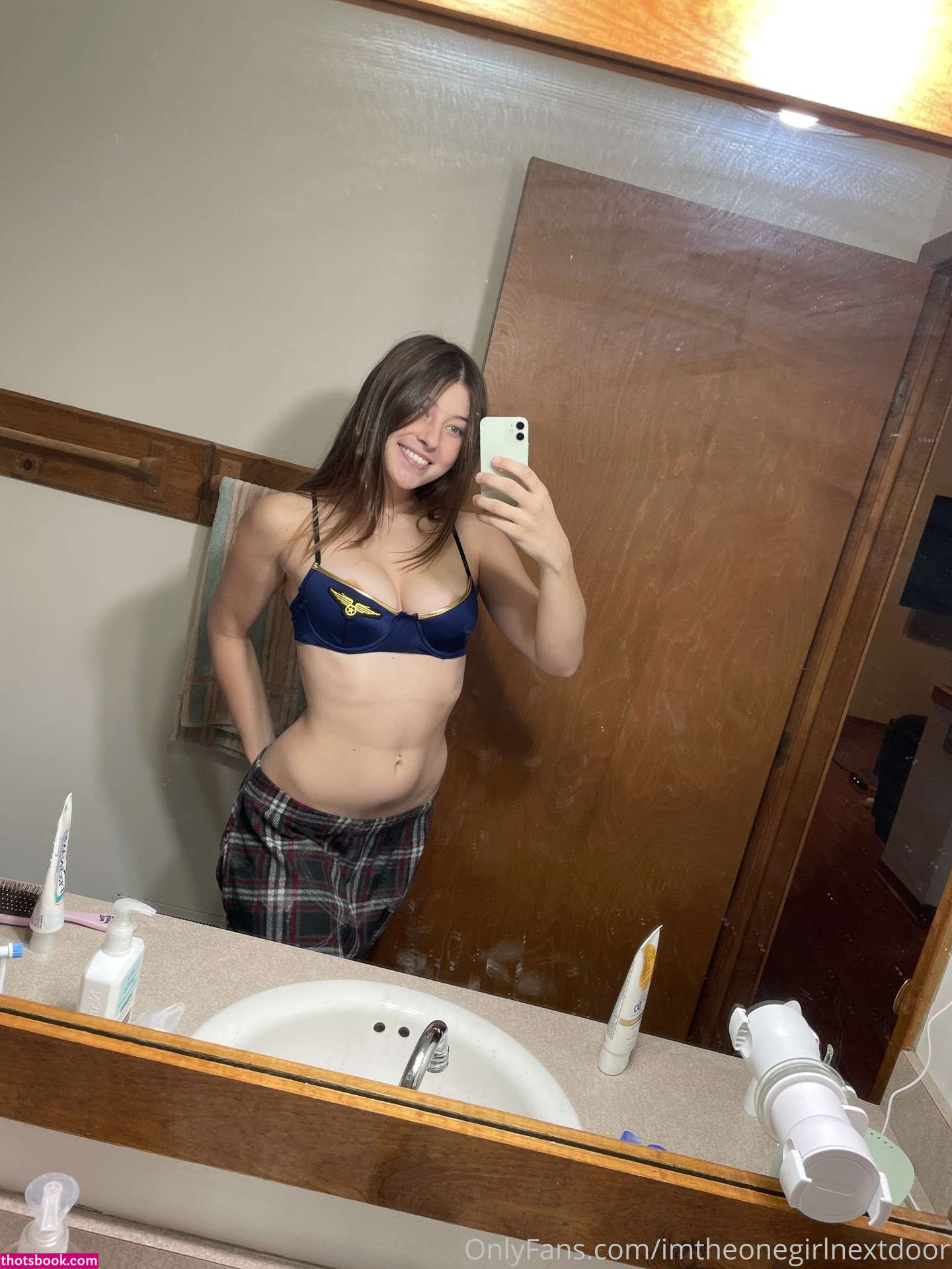 makaykale onegirlnextdoor makaybennett Nude OnlyFans Photos #3 853186