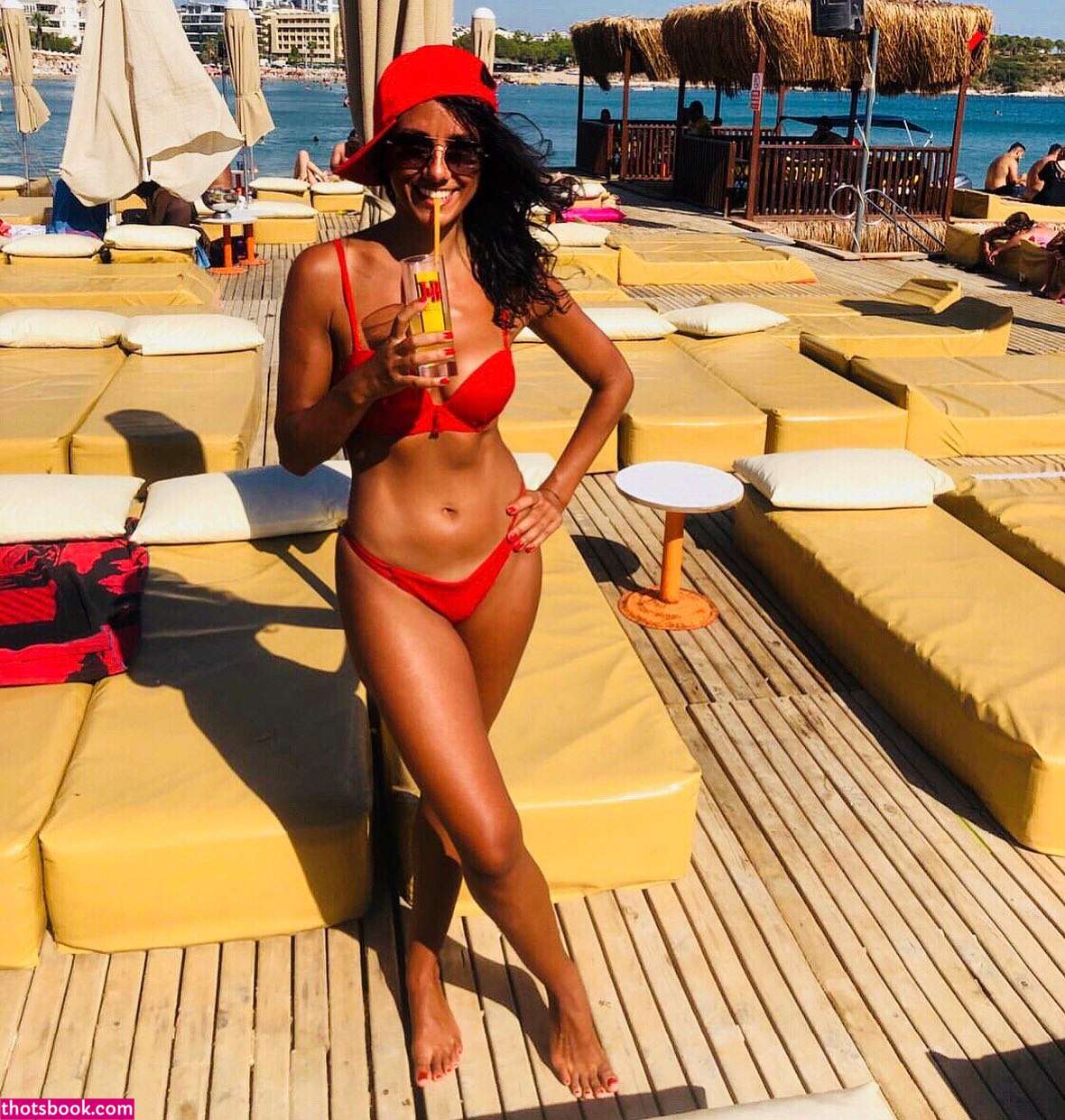 zepzepp91 Zeynep Basak Tulunay Nude Leaks OnlyFans Photos #1 1659485