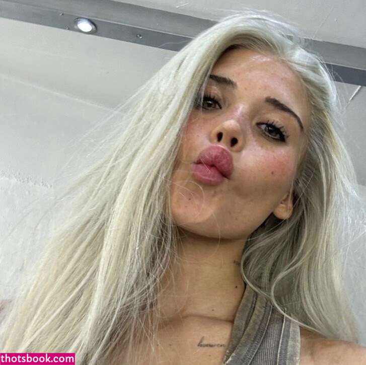 Nessa Barrett Nude Leaks OnlyFans Photos #3 1669474