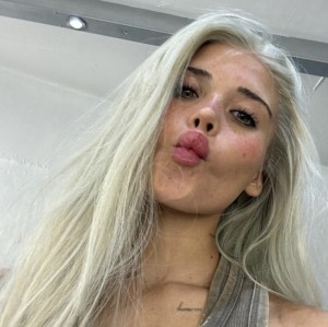 Nessa Barrett Nude Leaks OnlyFans Photos #3