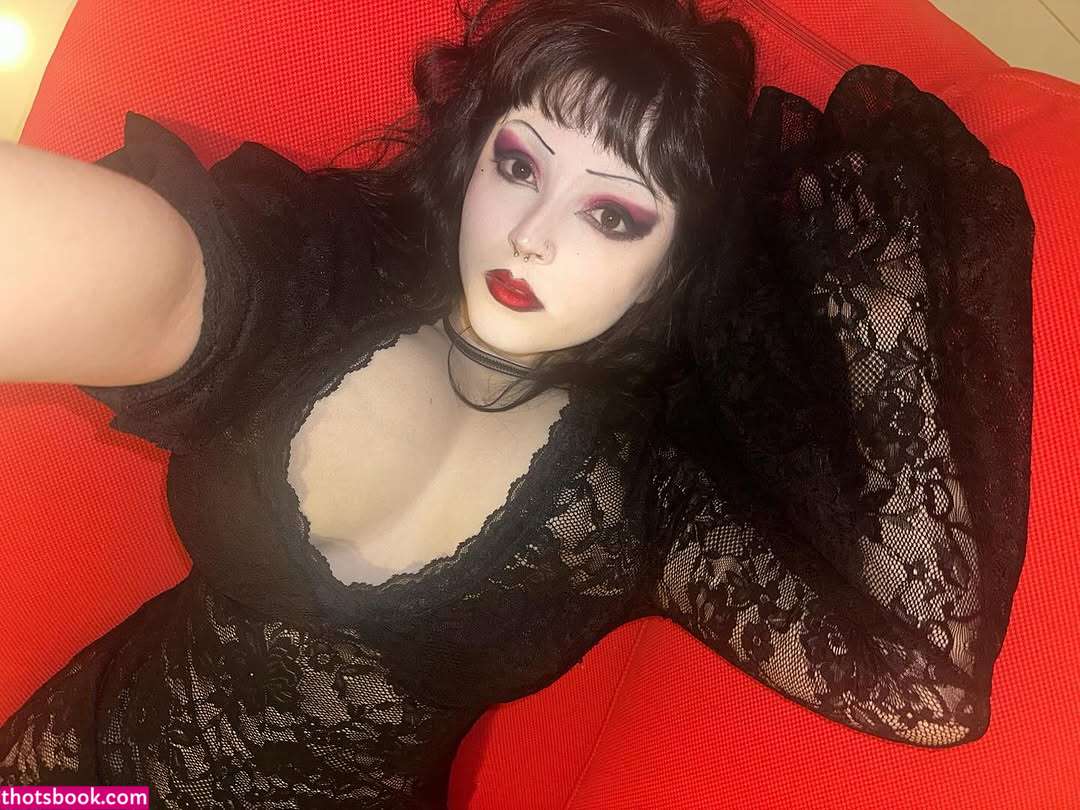 ghoulishbats Nude Leaks OnlyFans Photos #1 1641650