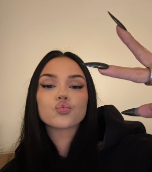 Maggie Lindemann Nude Leaks OnlyFans Photos #1