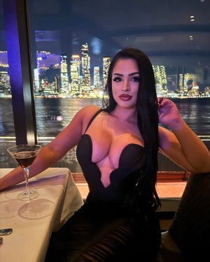 Nadia Khar Nude Leaks OnlyFans Photos #12