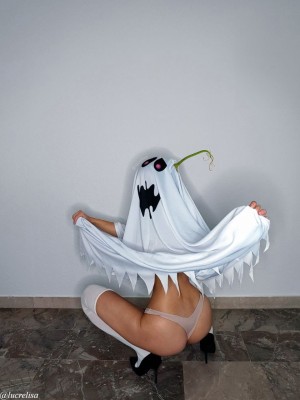 Lucrelisa Nude Leaks OnlyFans Photos #4