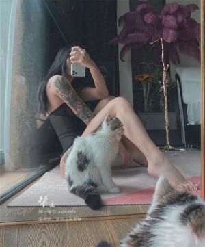 Hitomi songyuxin Nude Leaks OnlyFans Photos #5