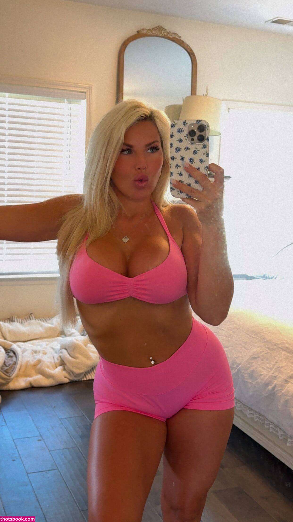 Sophie Swaney Nude Leaks OnlyFans Photos #4 1656529