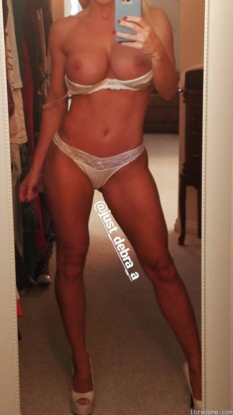 Just_debra_a Nudes 28416