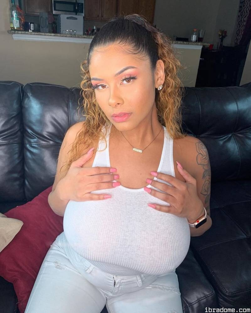 Elsa Anna Nude Onlyfans Photos Leaked 25972