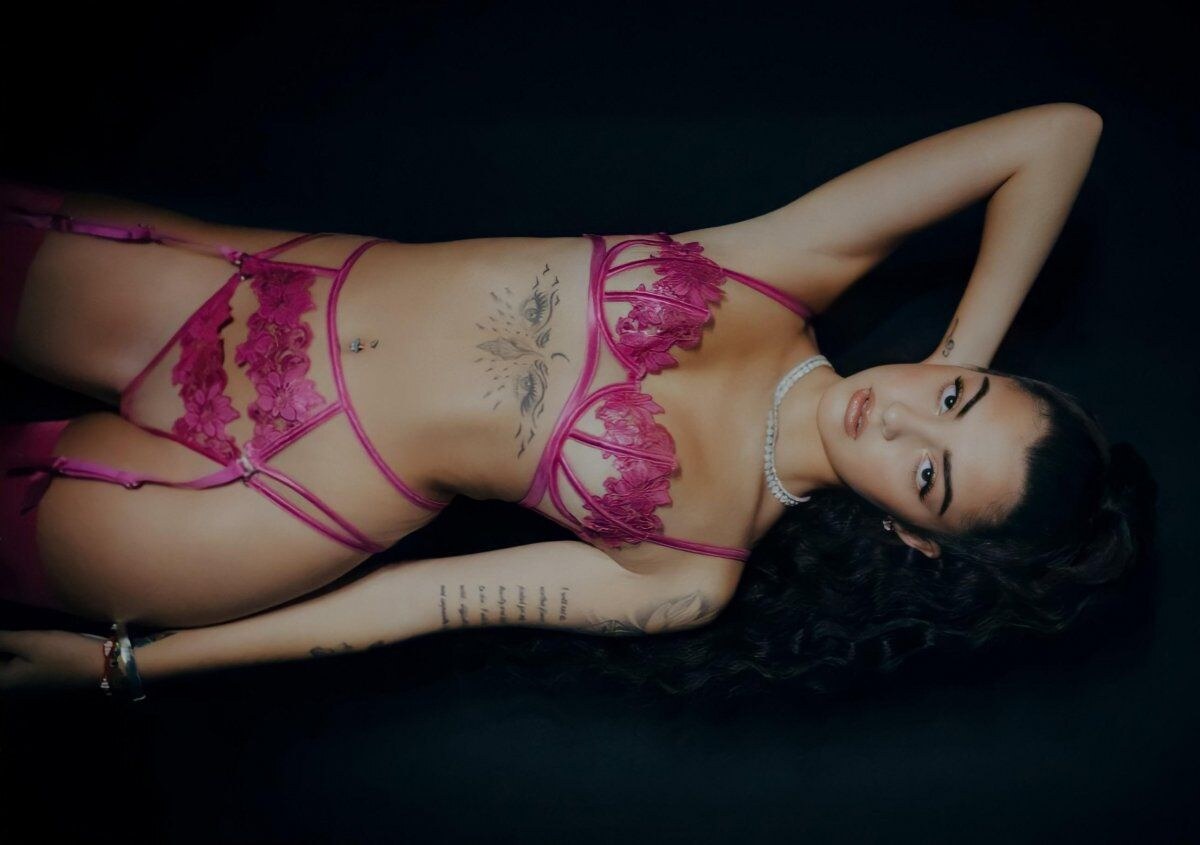 Malu Trevejo Hot Photos 85325