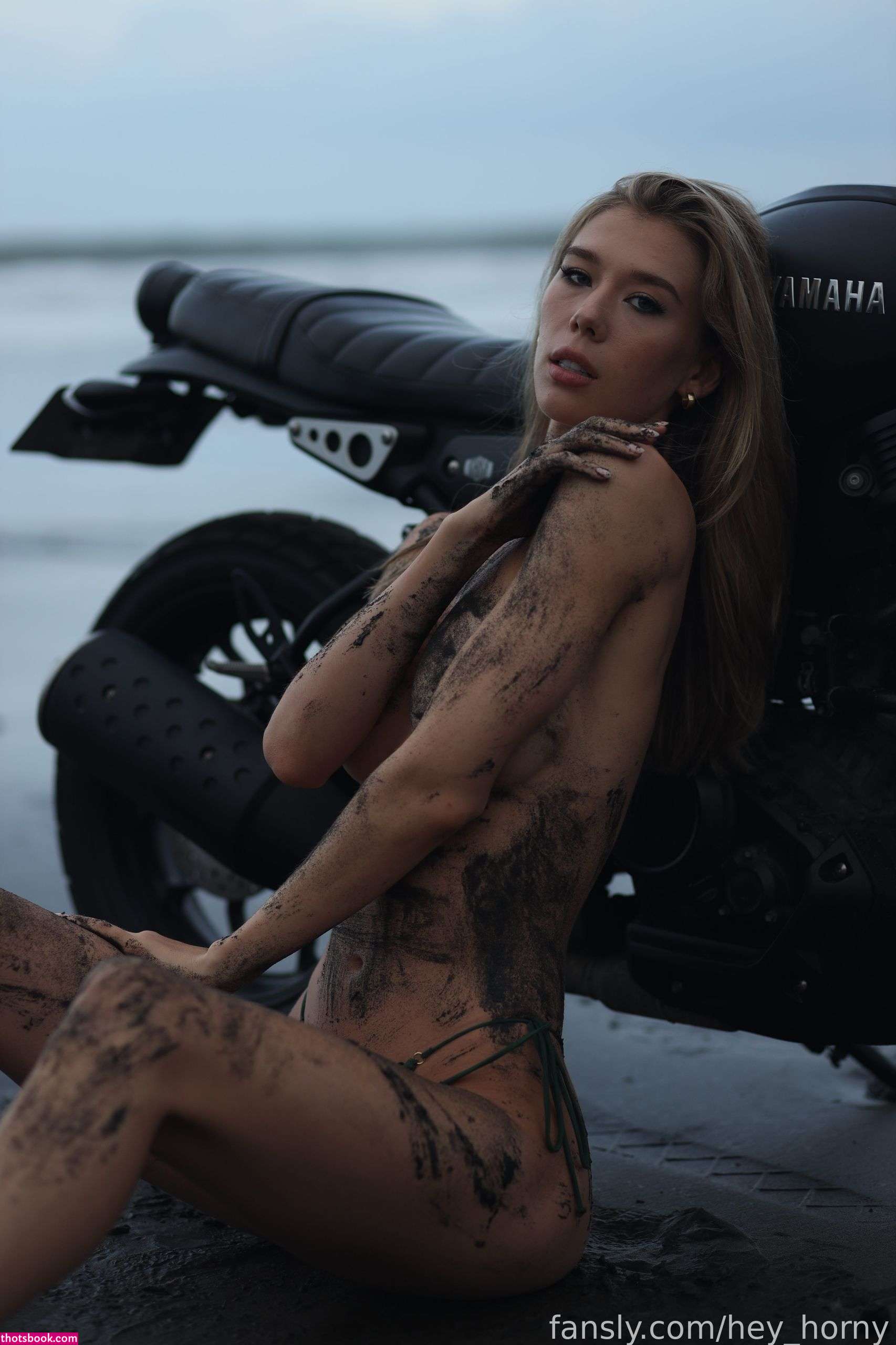 Heyhorny Mira OnlyFans Photos #1 155814