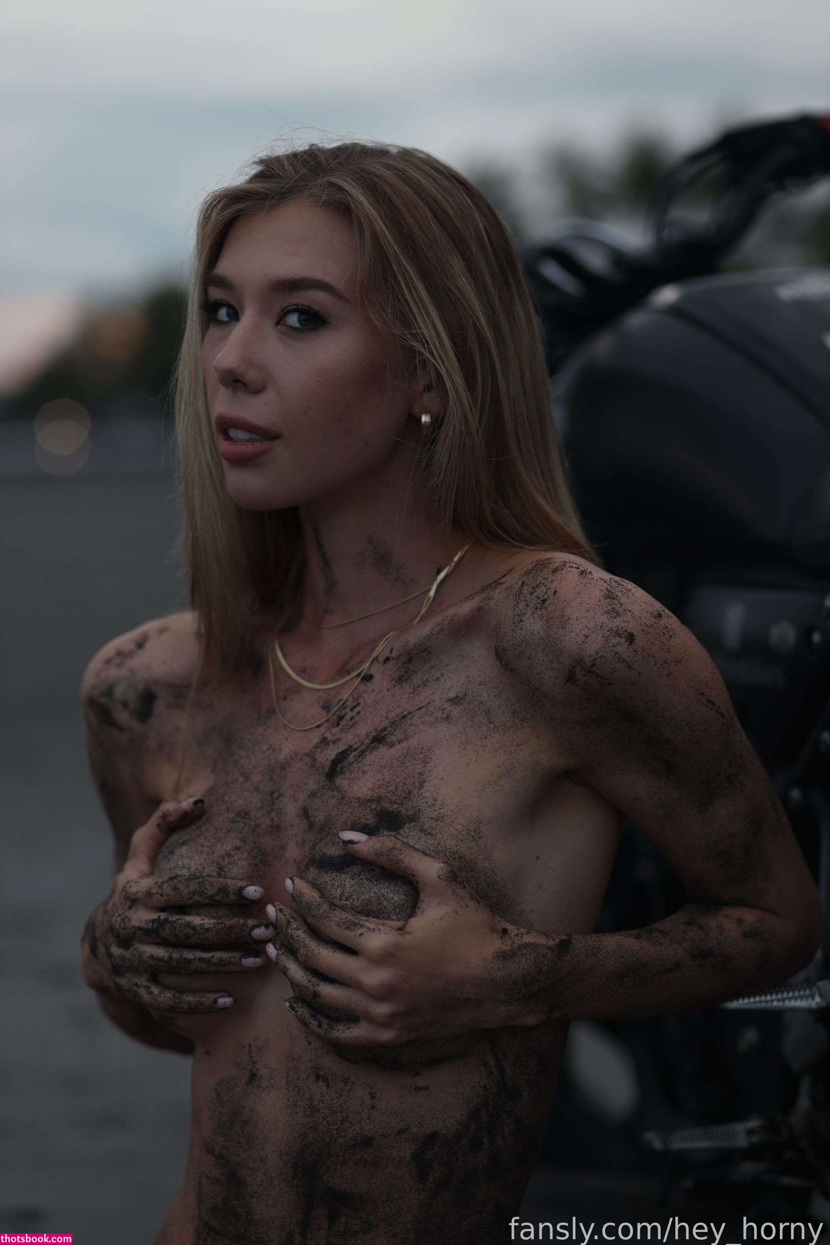 Heyhorny Mira OnlyFans Photos #1 155818