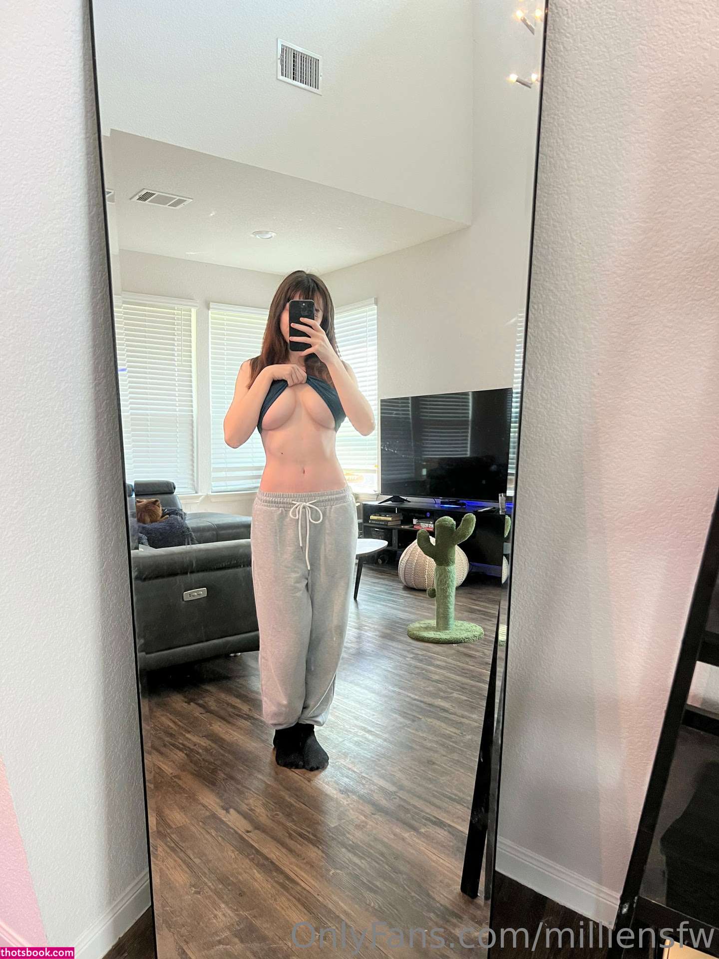 Emmia Nude OnlyFans Photos #6 575491