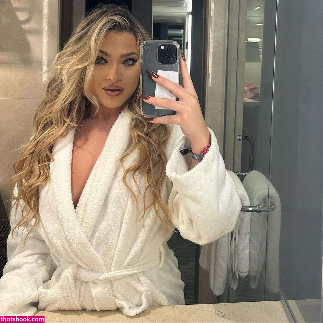 Scarlet Aviram Nude OnlyFans Photos #8 598205