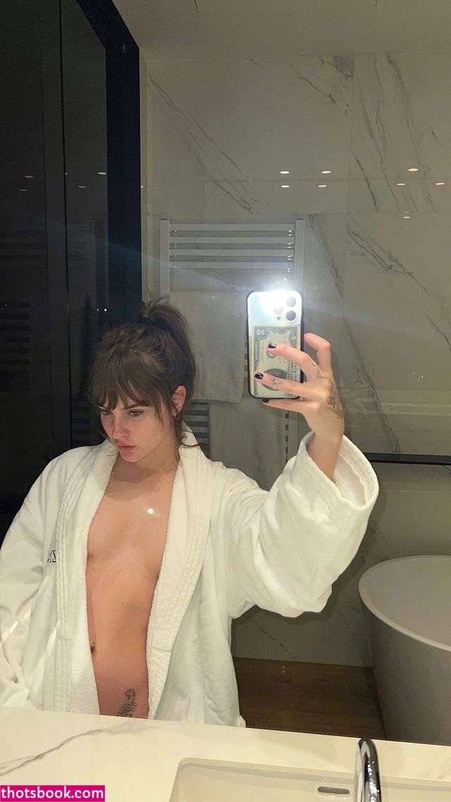 Victoria De Angelis Nude OnlyFans Photos #9 598236