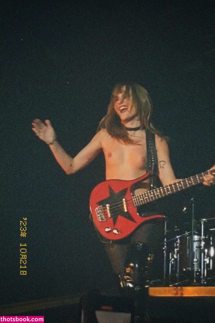 Victoria De Angelis Nude OnlyFans Photos #15 598268