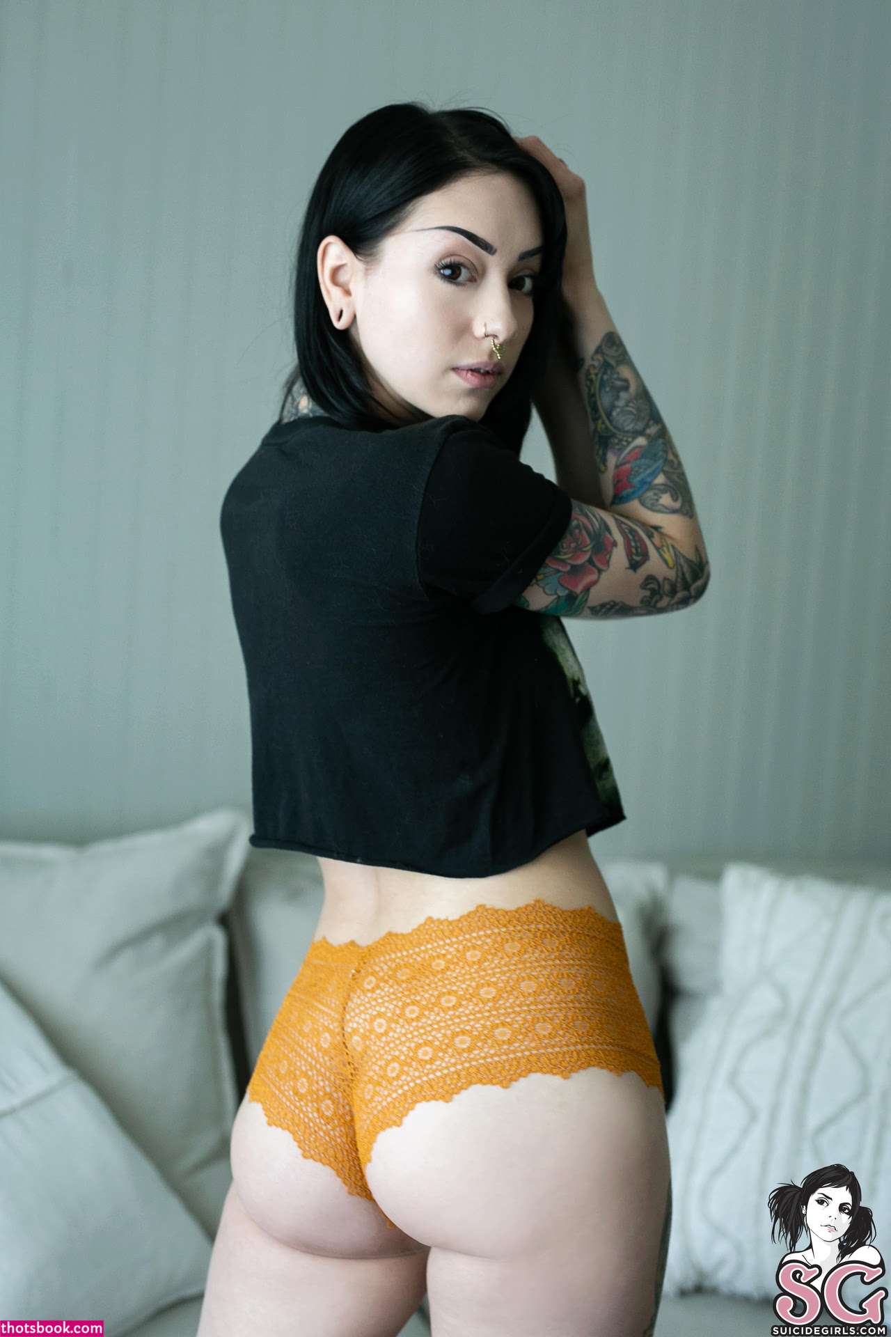 Feryn Suicide Nude OnlyFans Photos #8 610732