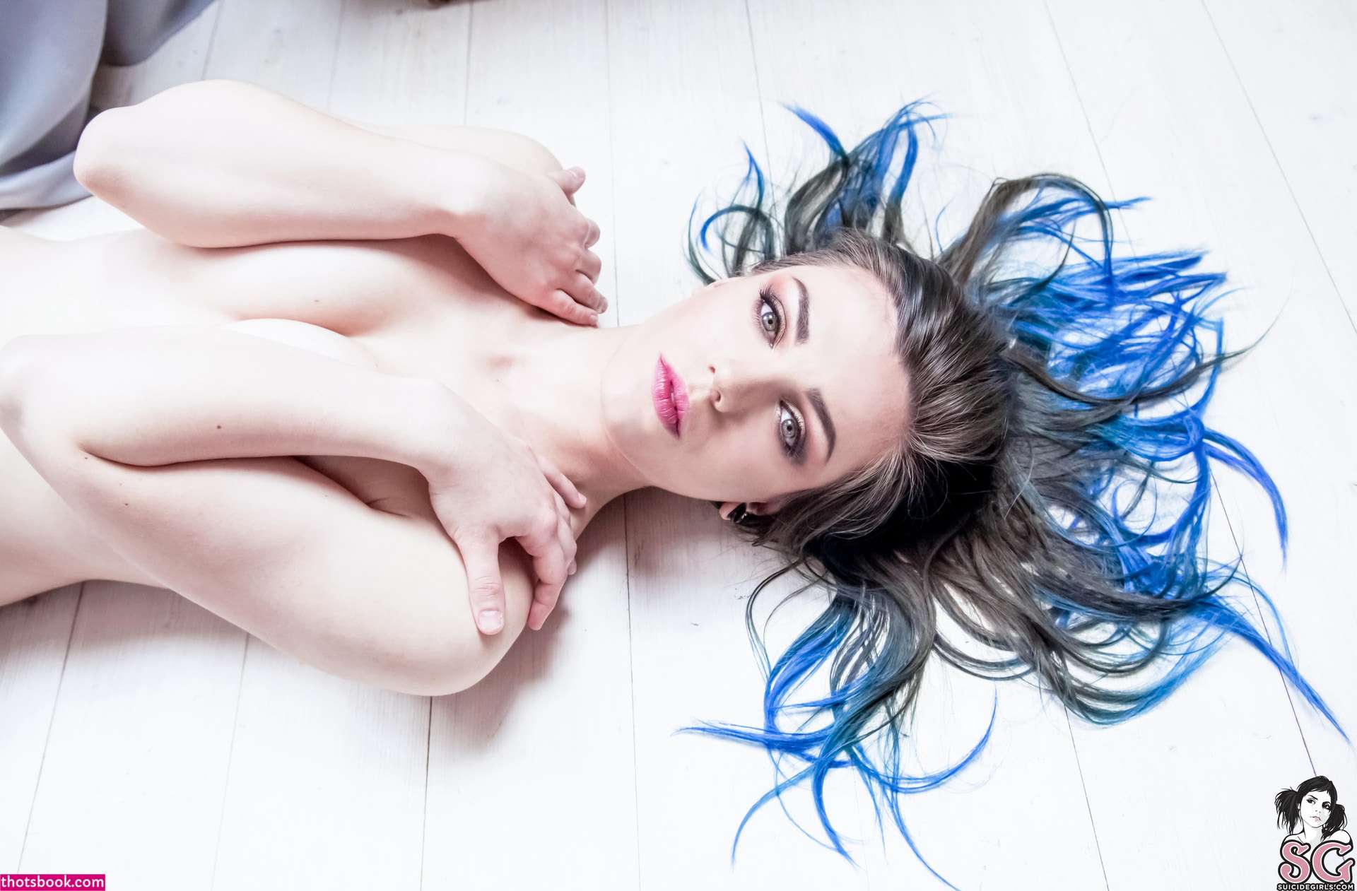 Lovia Suicide Nude OnlyFans Photos #7 611565