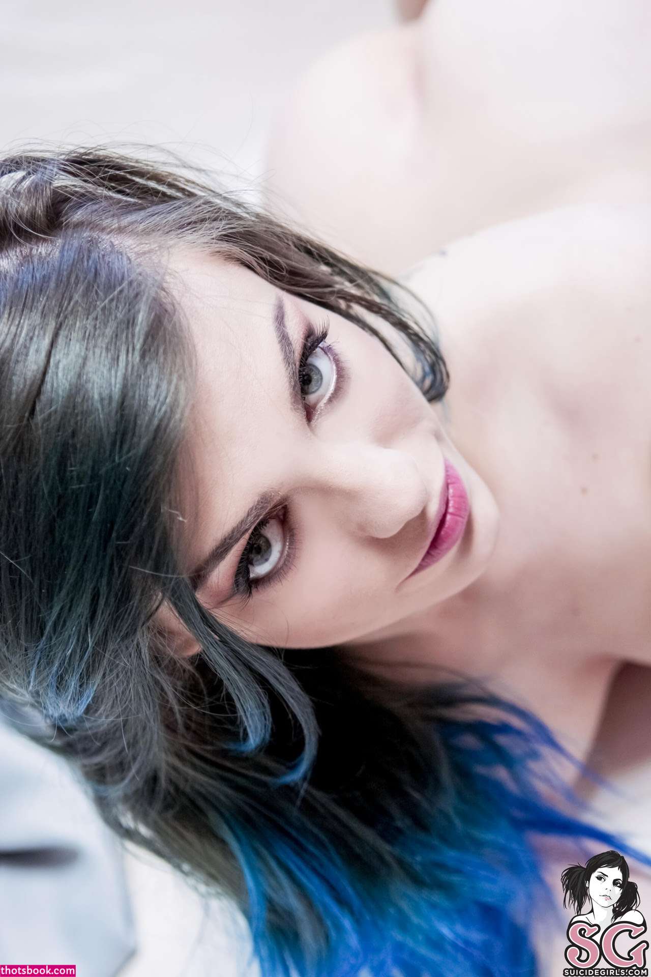 Lovia Suicide Nude OnlyFans Photos #7 611579