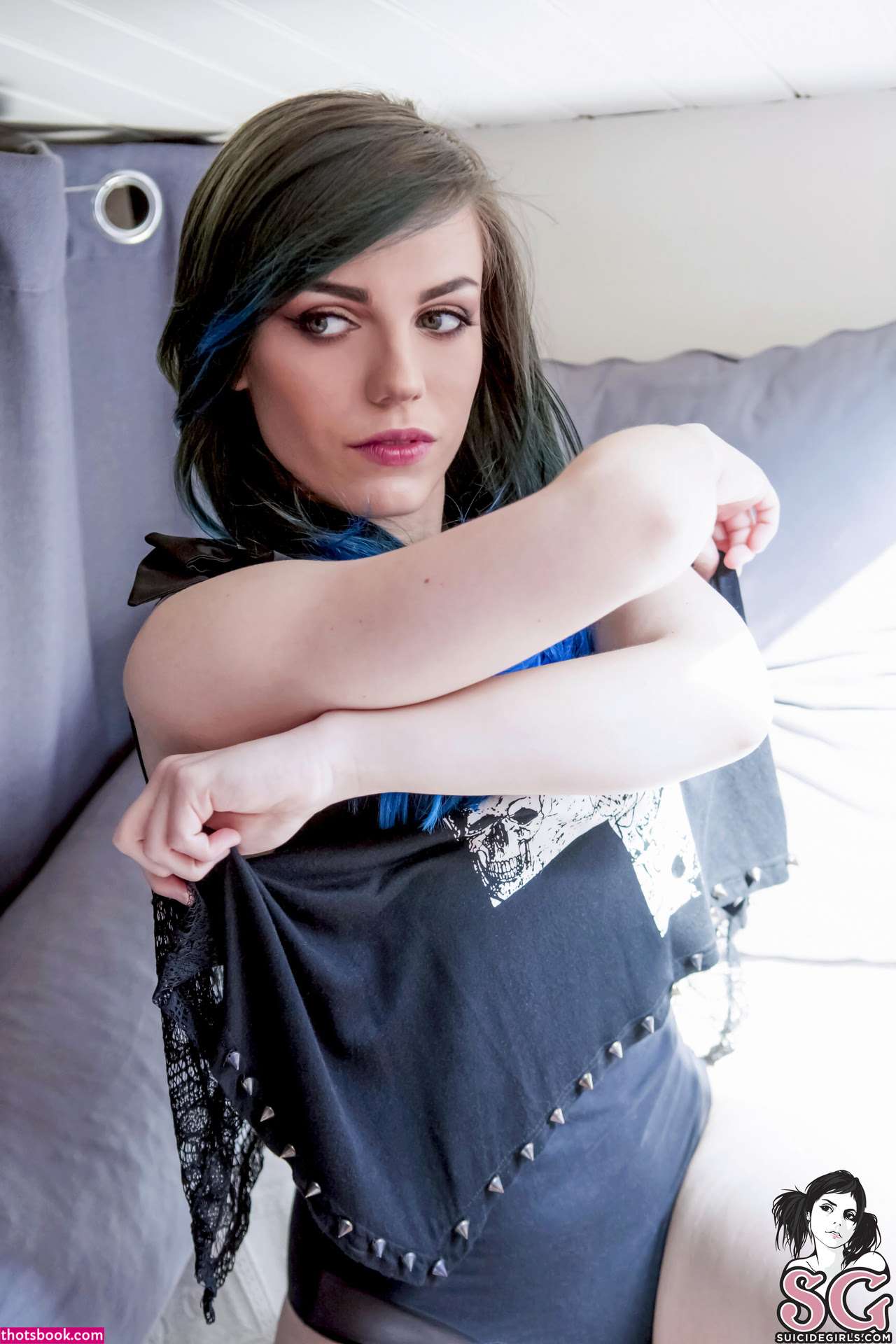 Lovia Suicide Nude OnlyFans Photos #7 611593