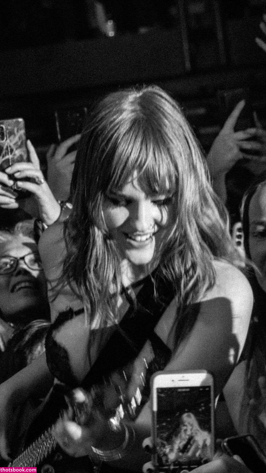 Victoria De Angelis Nude OnlyFans Photos #7 597604