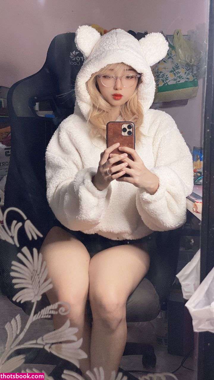 Mercury Nguyen Disleft Nude OnlyFans Photos #1 632389