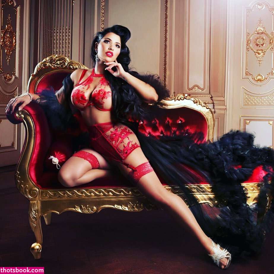 Mizz Ellaa ASMR Nude OnlyFans Photos #2 632513