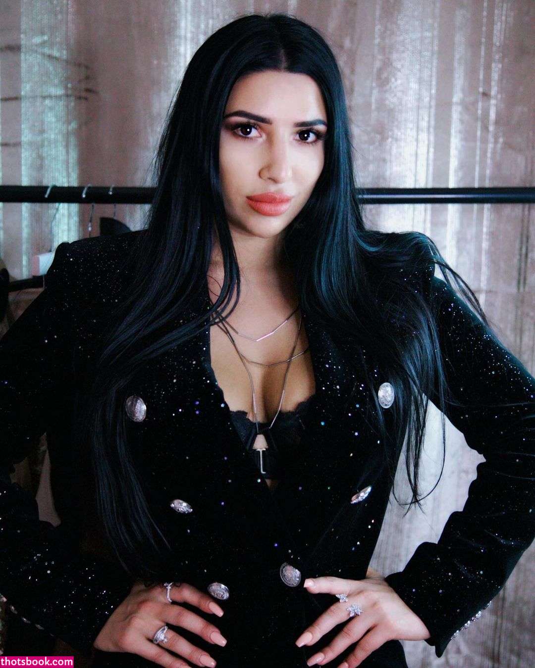 Mizz Ellaa ASMR Nude OnlyFans Photos #2 632517