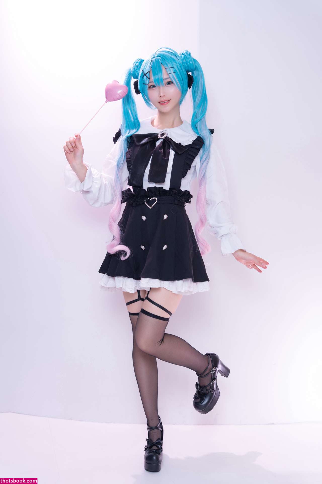 Kururun Kururu Kurasaka Nude Photos #12 605779