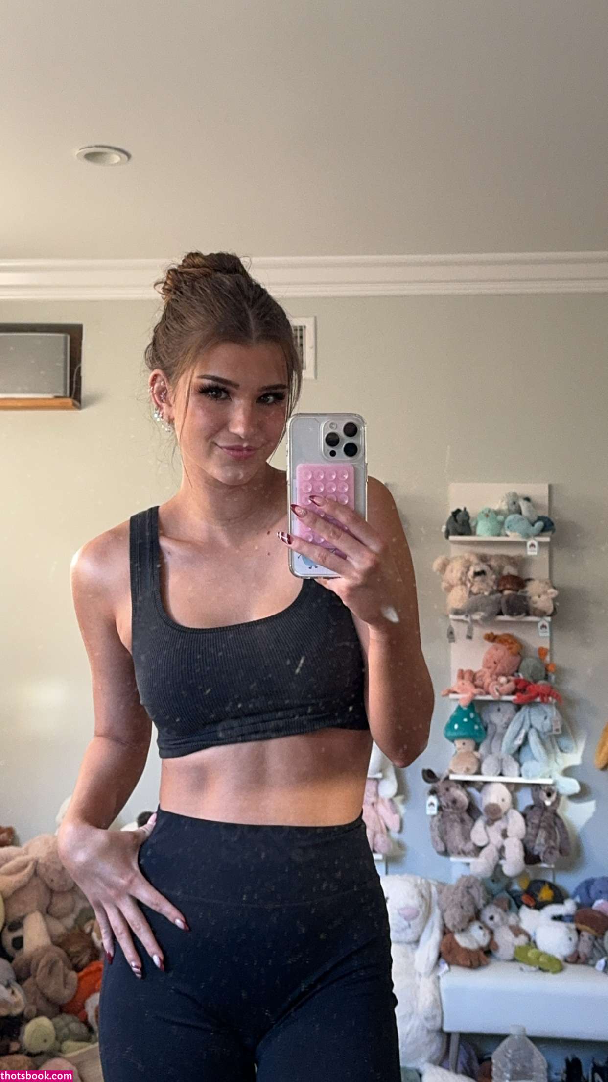 Brooke Monk Nude Photos #9 585786