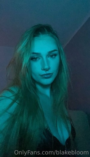 blakebloom Nude Leaks OnlyFans Photos #3
