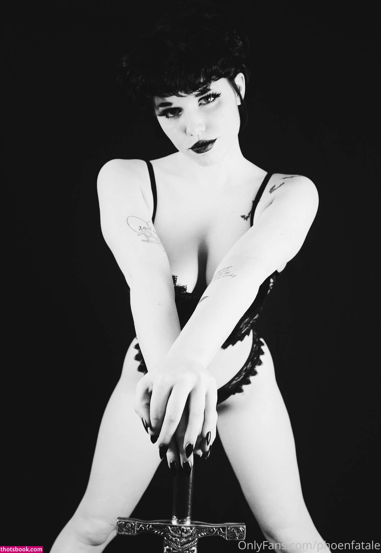 Phoenfatale Vampiriczlut Nude Leaks OnlyFans Photos #2 1505917